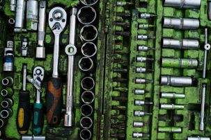 How Does a Ratchet Wrench Work?