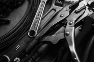Versatile and Durable: CraftZone Groove Joint Pliers for Every Task