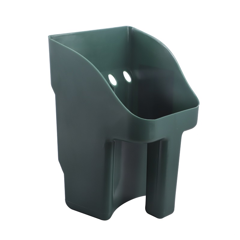 PLASTIC SAND SCOOP & SHOVEL, DIGGING